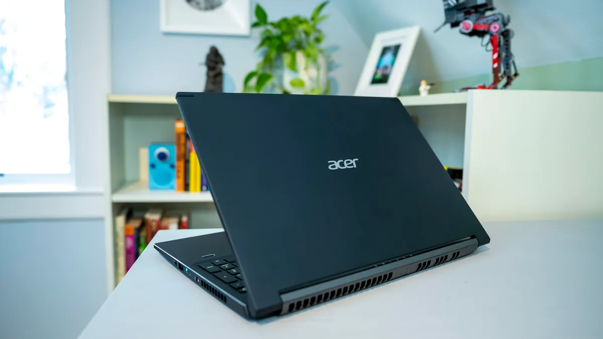 Acer Aspire 7 Acer Aspire 7