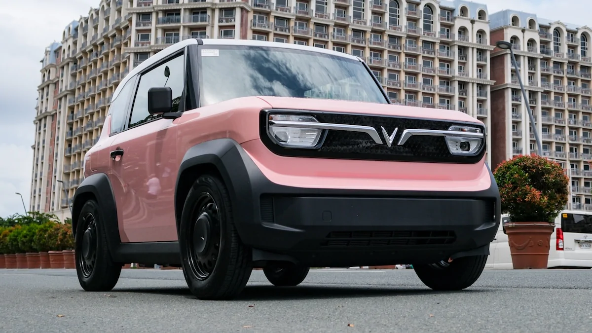 Electric Car VinFast V3
