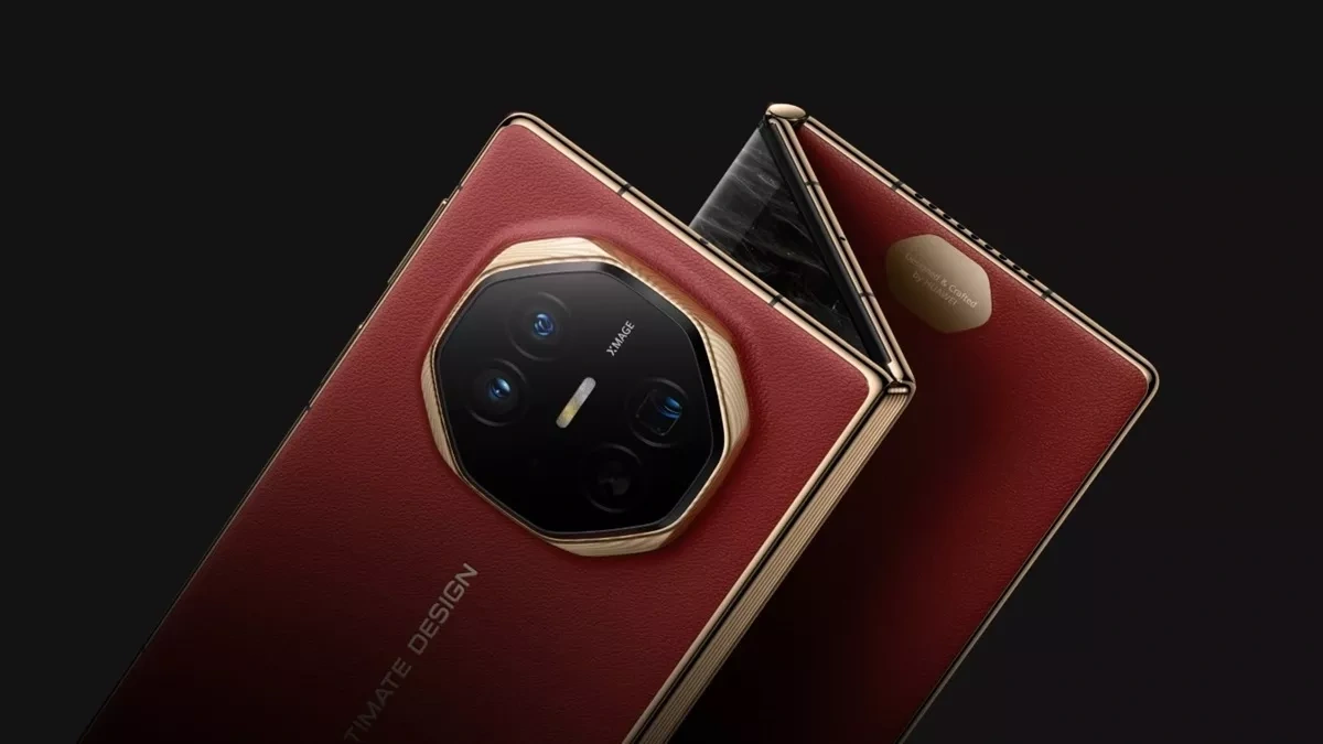 HUAWEI Mate XT ULTIMATE DESIGN