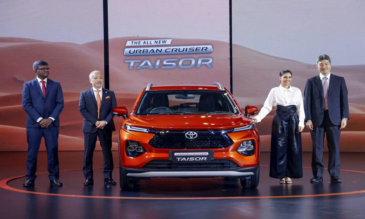 Hyundai Venue N Line Vs Toyota Taisor
