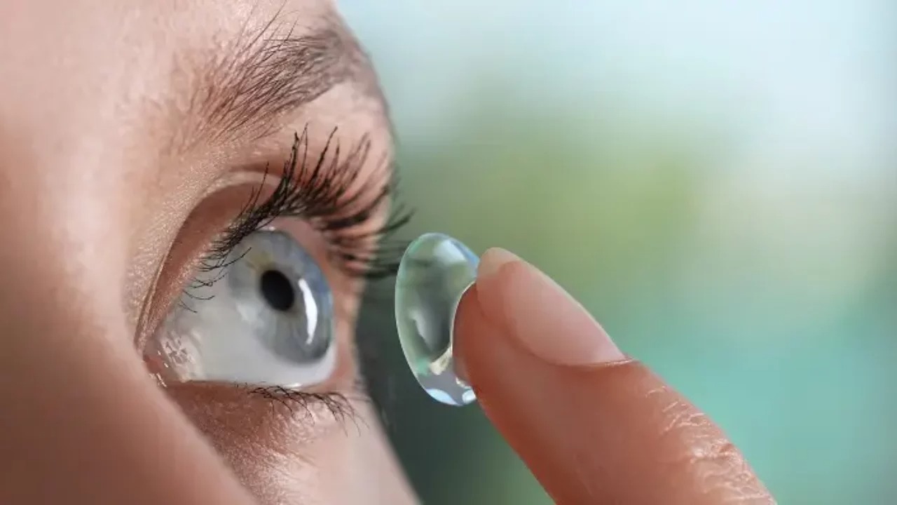 Contact lens