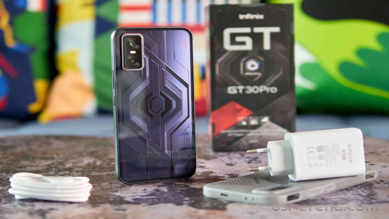 Infinix GT 30