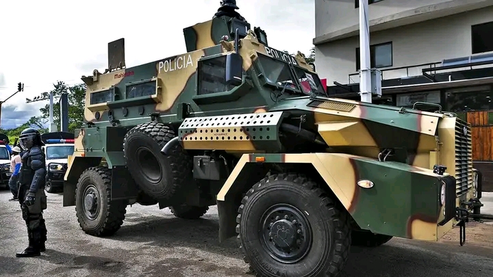 Mahindra MPV I Mahindra MPV I