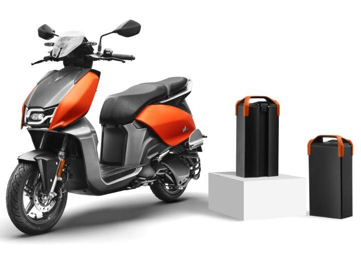 Ola S1 Pro Plus Vs Hero Vida V2 Pro Electric Scooter