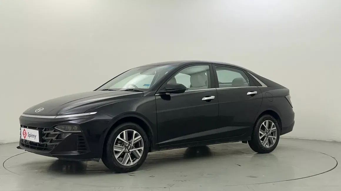 Top-10 Sedan Car Sale in April