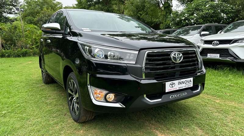 Toyota Innova Crysta Toyota Innova Crysta