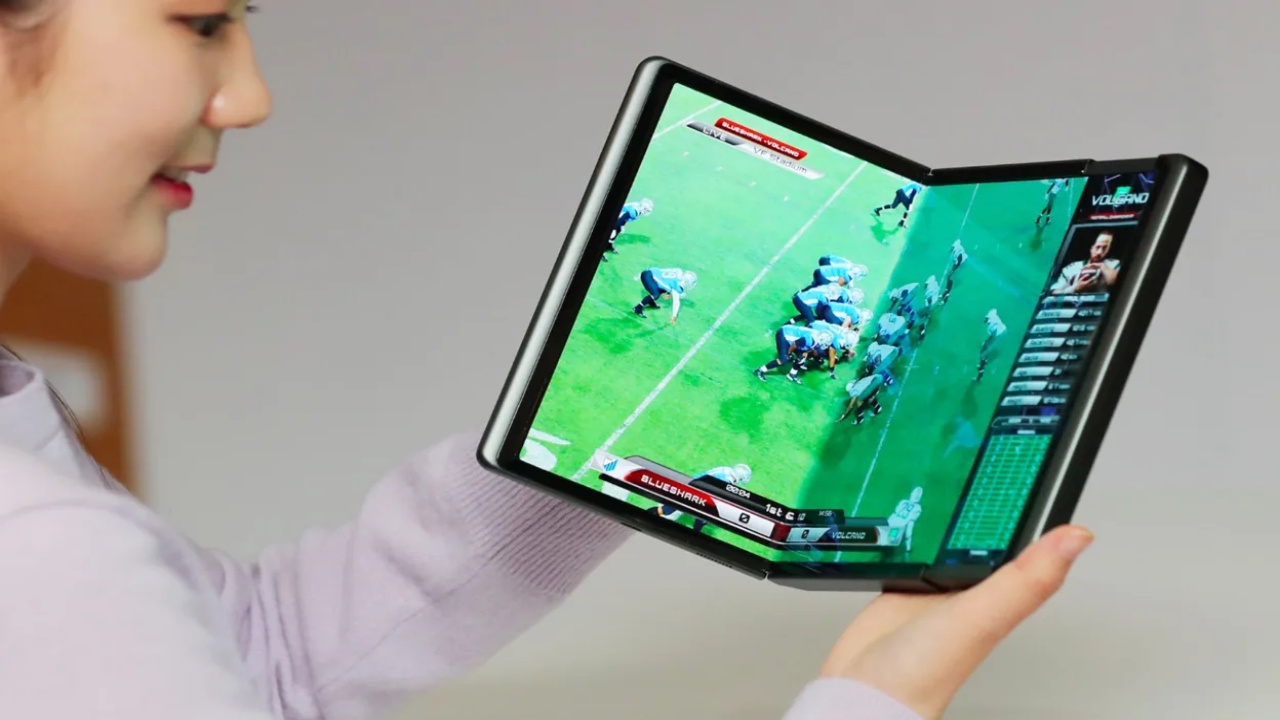 Samsung Tri Fold Phone